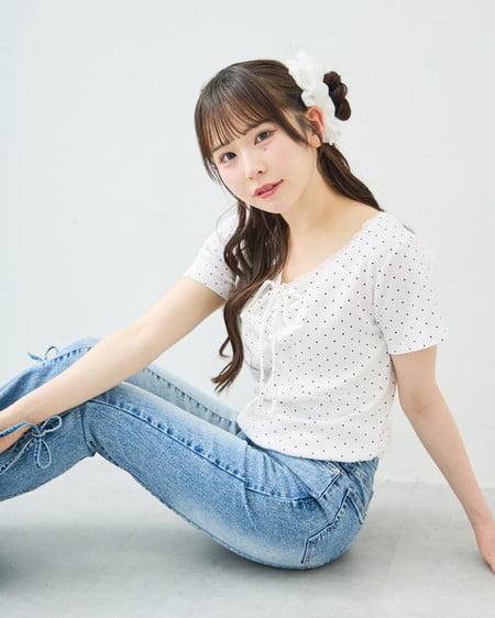 INGNI（イング） レース付フロントギャザーリボンリブトップス ｵﾌﾎﾜｲﾄ/ｸﾛ