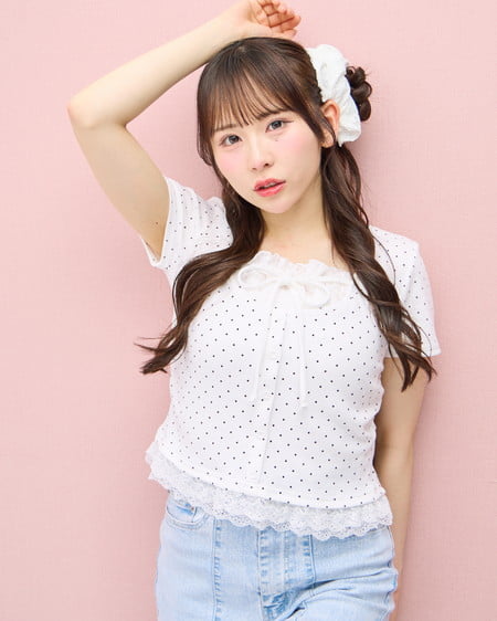 INGNI(イング)  レースレイヤード風リボン付き半袖リブトップス