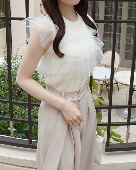 INGNI（イング） マルチWayノースリフリルニット ｵﾌﾎﾜｲﾄ