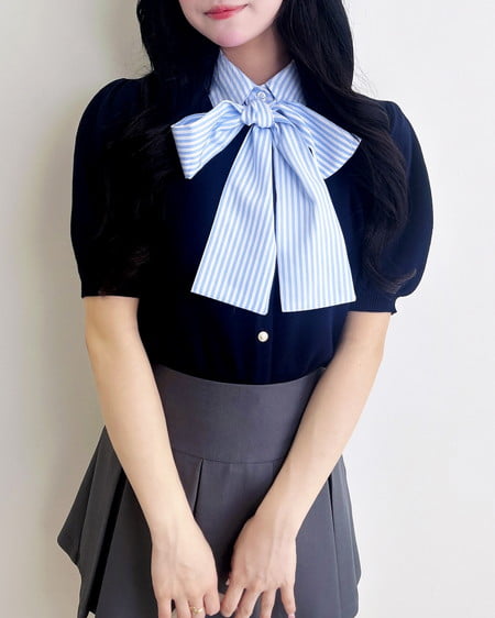 INGNI（イング） ボウタイドッキング半袖ニット ｺﾝ/ﾌﾞﾙｰｽﾄﾗｲﾌﾟ