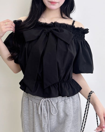 リボンオフショルバルーンスリーブブラウス