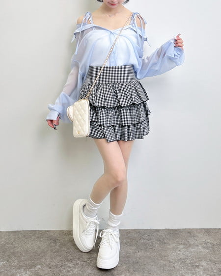 INGNI（イング） 2Way肩リボンオフショルシアーシャツ ｻｯｸｽﾌﾞﾙｰ