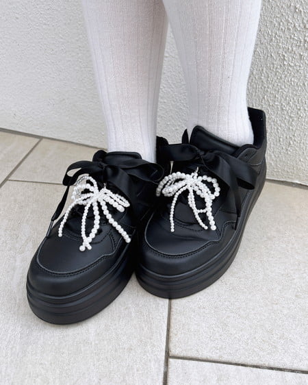 INGNI（イング） プラットフォームコートスニーカー ｸﾛ