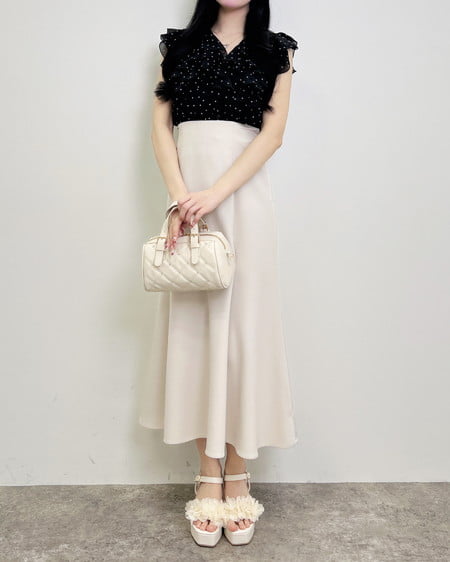 INGNI（イング） フリルシアーノースリーブブラウス ｸﾛ/ﾄﾞｯﾄ