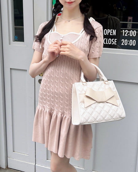 INGNI（イング） 配色ケーブル半袖ニットワンピース ﾋﾟﾝｸﾍﾞｰｼﾞｭ/ｵﾌﾎﾜｲﾄ