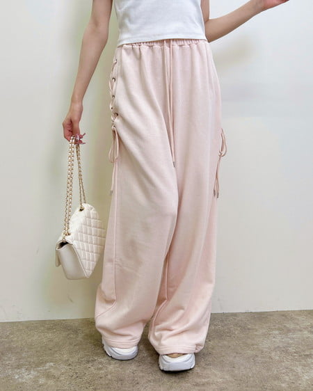 【WEB限定】サイドレースアップスウェットパンツ