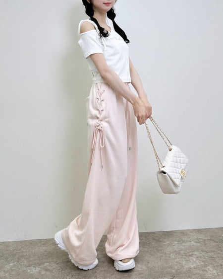 INGNI（イング） サイドレースアップスウェットパンツ ﾗｲﾄﾋﾟﾝｸ