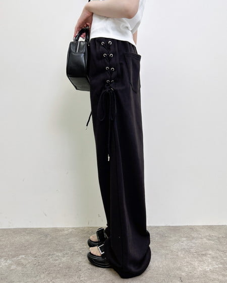 INGNI（イング） サイドレースアップスウェットパンツ ｸﾛ