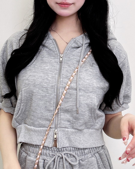 INGNI（イング） ラメジップパーカー＋パンツ／セットアップ ｸﾞﾚｰ