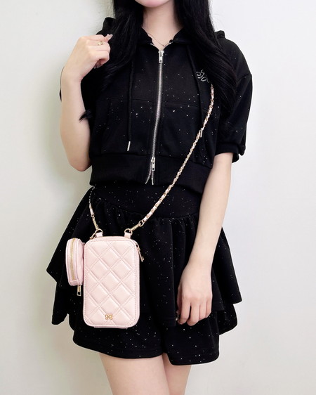 INGNI（イング） ラメポンチジップパーカー＋スカート／セットアップ ｸﾛ