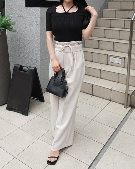 INGNI（イング） ホルター付スクエアネックランダムリブ半袖ニット ｸﾛ