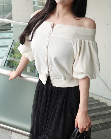 INGNI(イング) 【INGNI SOELA】ダブルジップオフショルスウェット