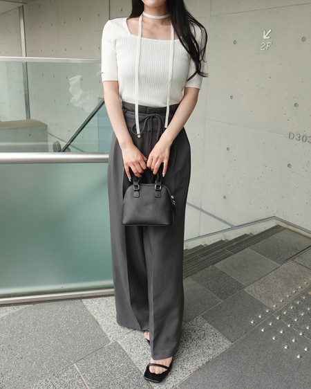 INGNI（イング） ホルター付スクエアネックランダムリブ半袖ニット ｱｲﾎﾞﾘｰ