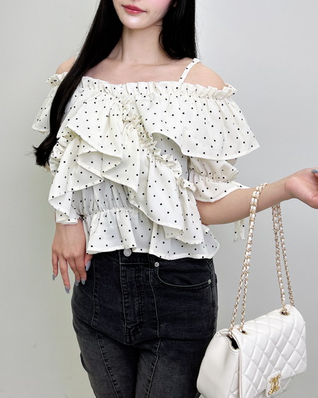 クロスフリルオフショル半袖ブラウス