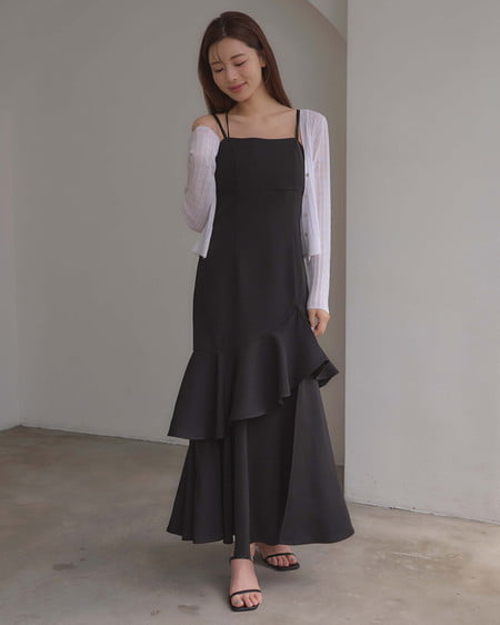 INGNI（イング） バックレースアップアシメスリットキャミワンピース ｸﾛ