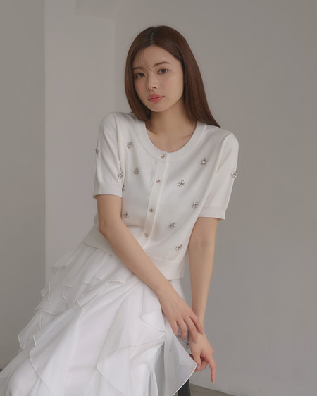 【INGNI SOELA】【5／7 2時までの限定価格】ビジュー装飾半袖ニットカーディガン