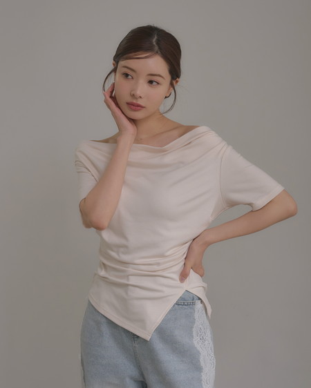 【INGNI SOELA】アシメドレープ半袖トップス