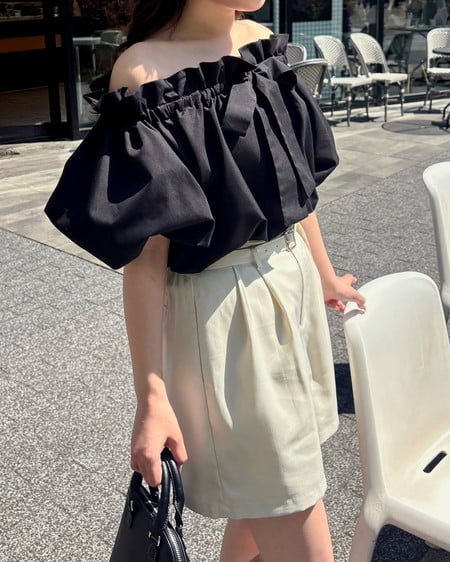 INGNI（イング） 2Wayギャザーオフショルブラウス ｸﾛ