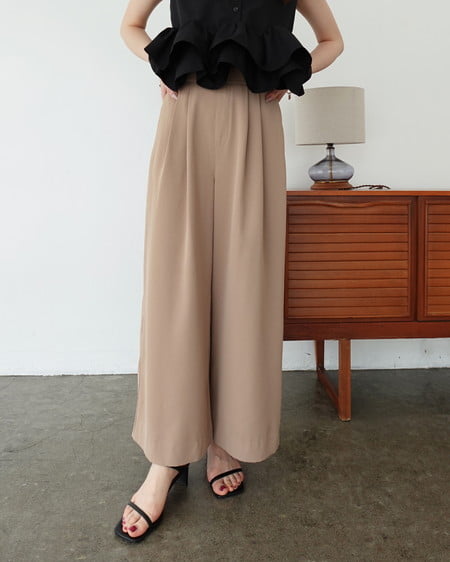 【SOELA】【5／17 24時までの限定価格】2タックトロミイージーワイドパンツ
