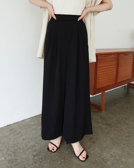 【SOELA】【5／17 24時までの限定価格】2タックトロミイージーワイドパンツ