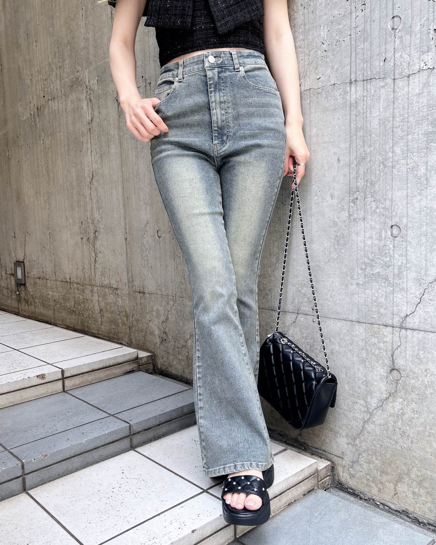 グリッターラメフレアデニムパンツ