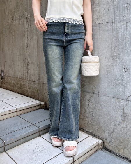 【5／20 2時までの限定価格】【S～Mサイズ】フレアデニムパンツ