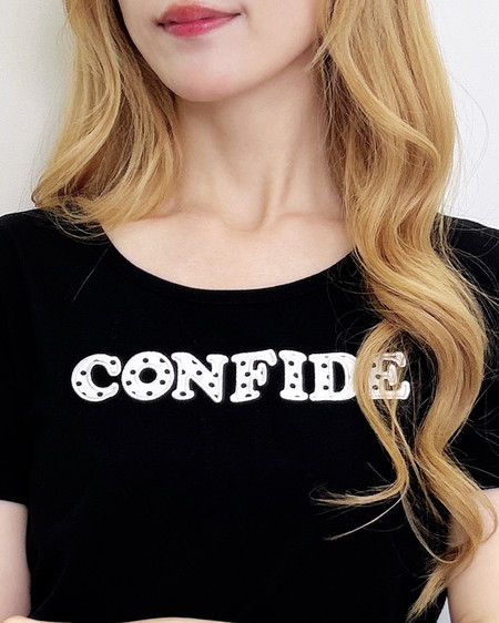 INGNI(イング) サイドドロストドット貼付ロゴTシャツ クロ