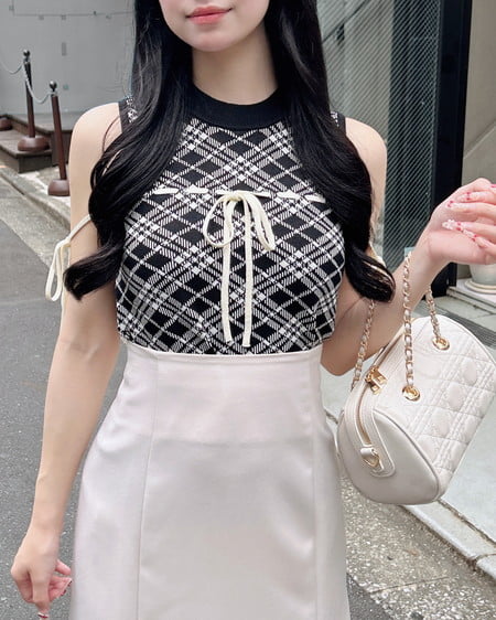 チェック柄ノースリニット