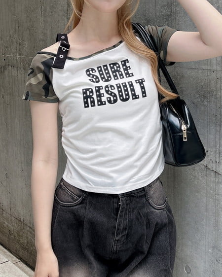 INGNI(イング) 肩ベルトラインストーン付ロゴラグランTシャツ メイサイ