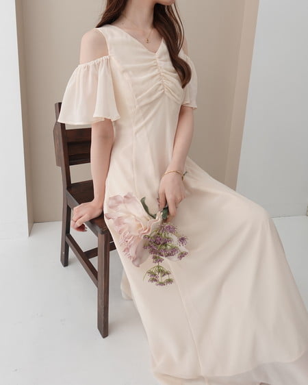 INGNI（イング） シアーバックレースアップワンピース ｱｲﾎﾞﾘｰ