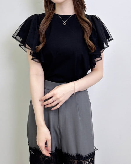 INGNI(イング) ドットチュールフリルTシャツ クロ