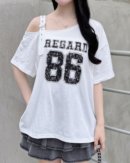 INGNI(イング) 肩ベルト付ワンショルナンバリングTシャツ オフホワイト