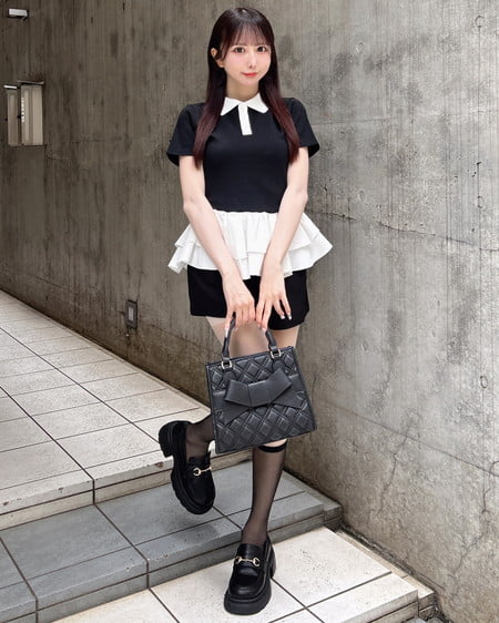 INGNI(イング) 切替ペプラム襟配色ポロトップス クロ