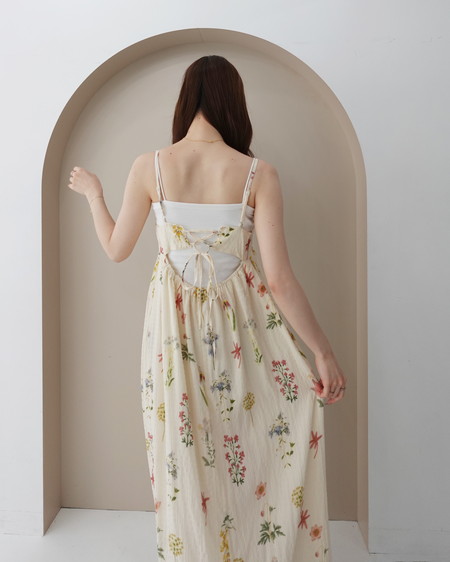 【SOELA】【6／22 24時までの限定価格】花柄ワンピース