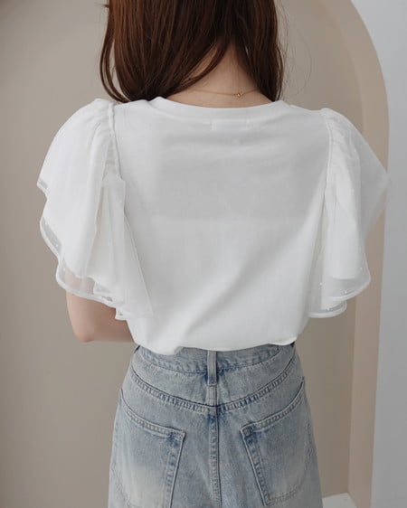 INGNI（イング） ドットチュールフリルTシャツ ｵﾌﾎﾜｲﾄ