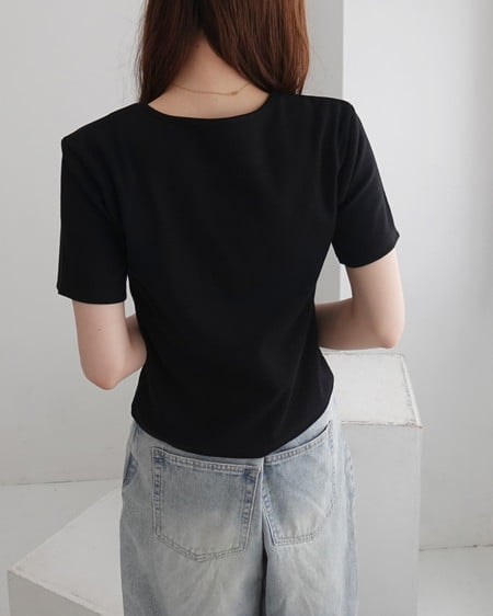 INGNI(イング) カットアウト半袖トップス クロ