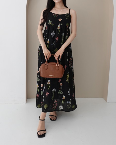 【SOELA】【6／22 24時までの限定価格】花柄ワンピース