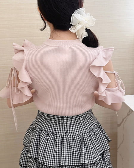 INGNI（イング） チョーカー付肩開きフリルニット ﾋﾟﾝｸ