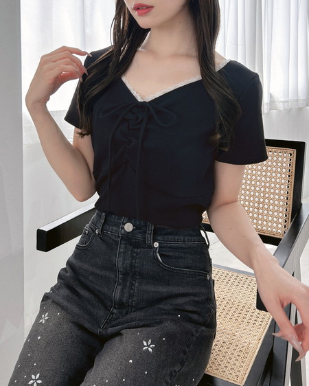 【7／1 2時までの限定価格】【WEB限定】レース付フロントギャザーリボンリブトップス