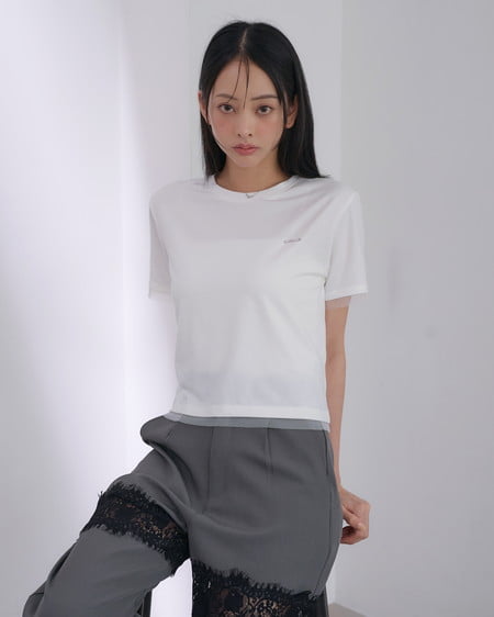 INGNI（イング） プレート付チュールドッキングコンパクトTシャツ ｵﾌﾎﾜｲﾄ