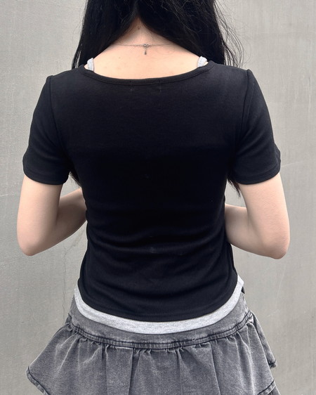 INGNI（イング） ヘンリーネックレイヤードナンバリングトップス ｸﾛ