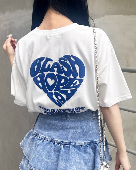 バックハートラメチュニックTシャツ