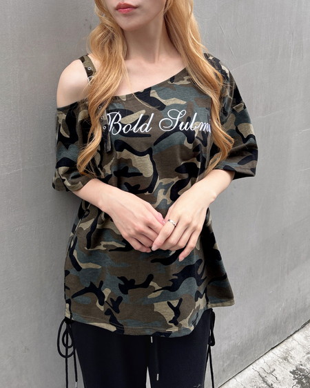 肩ベルト付刺繍ロゴTシャツ