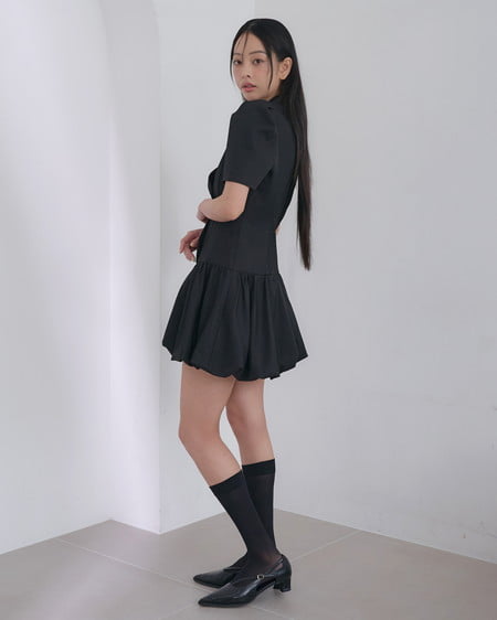 INGNI(イング) トレンチバルーンミニワンピース クロ