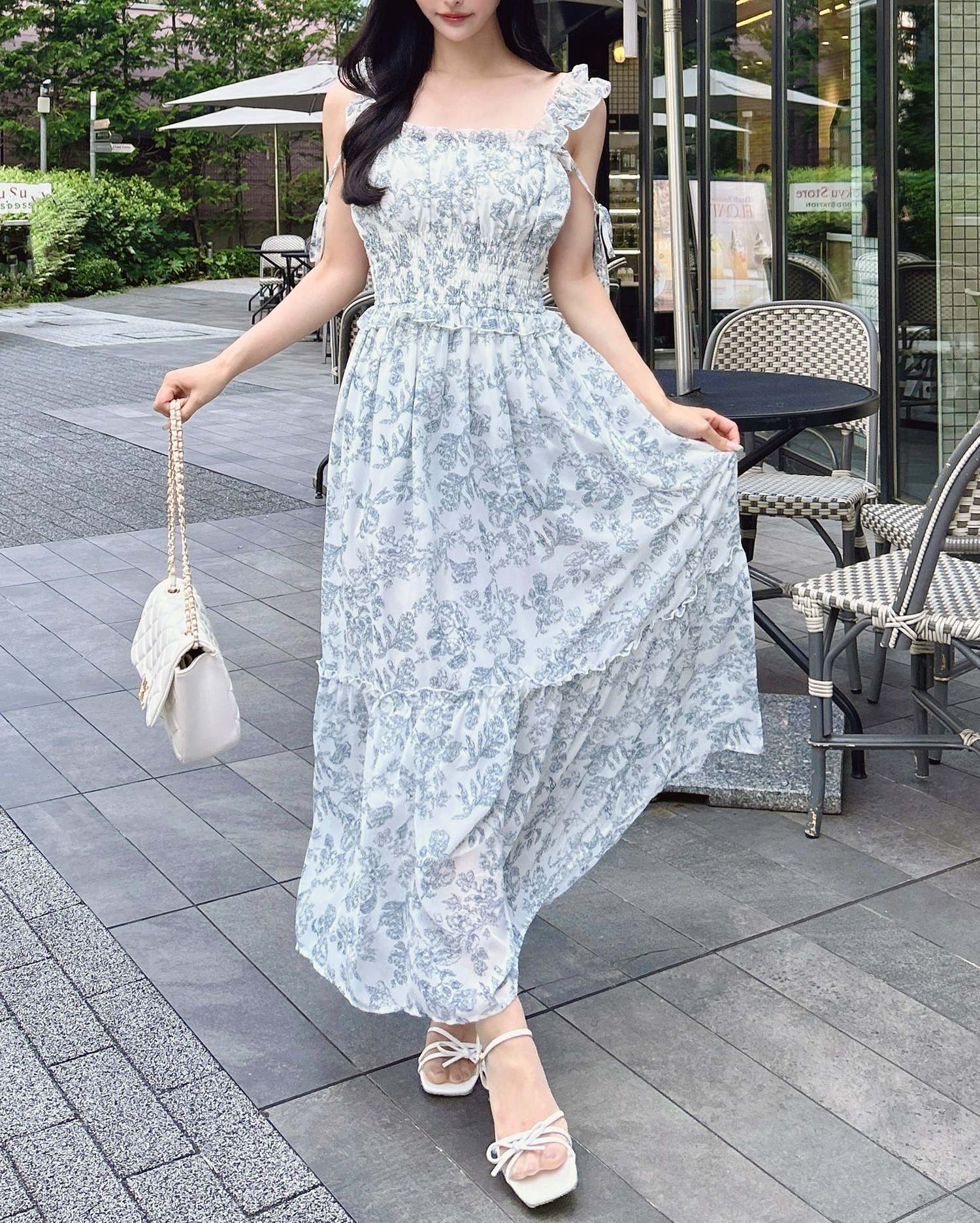 花柄シャーリングティアードロングワンピース