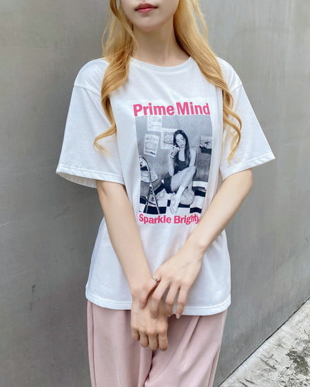 INGNI(イング) 転写フォトTシャツ オフホワイト/ピンク