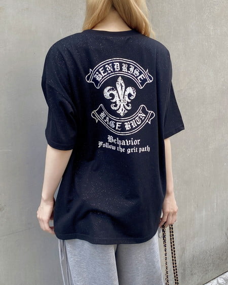 【7／22 2時までの限定価格】バックラインストーンロゴチュニックTシャツ