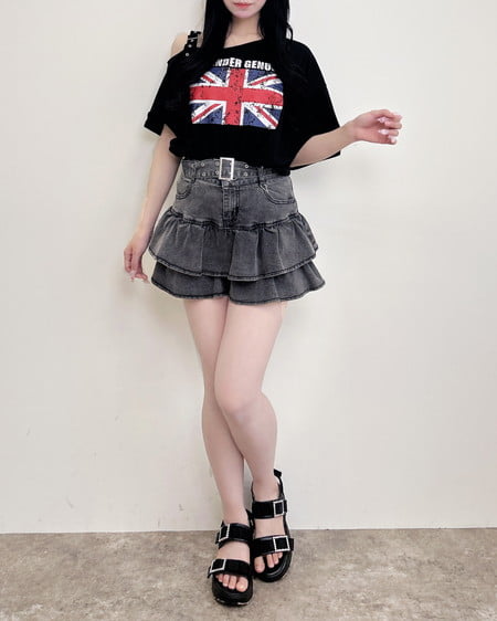 INGNI(イング) ベルト付デニムフリルミニスカパン グレー