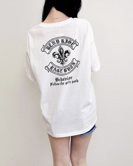 INGNI(イング) バックラインストーンロゴチュニックTシャツ オフホワイト