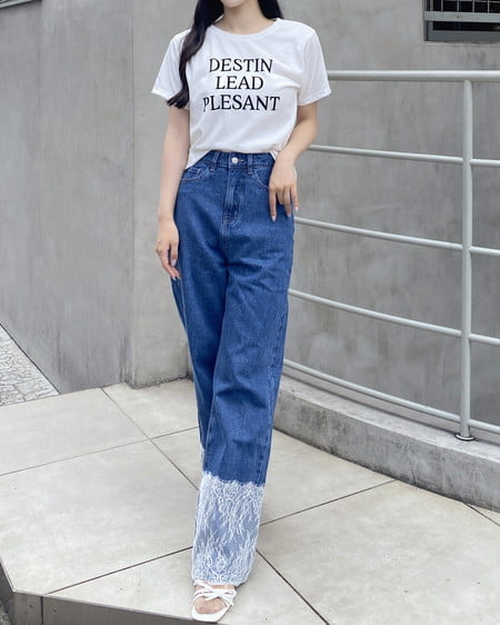 INGNI(イング) フロッキーロゴTシャツ オフホワイト
